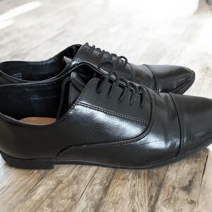 Call It Spring Black Women's Oxford Shoes Size 7.5.
